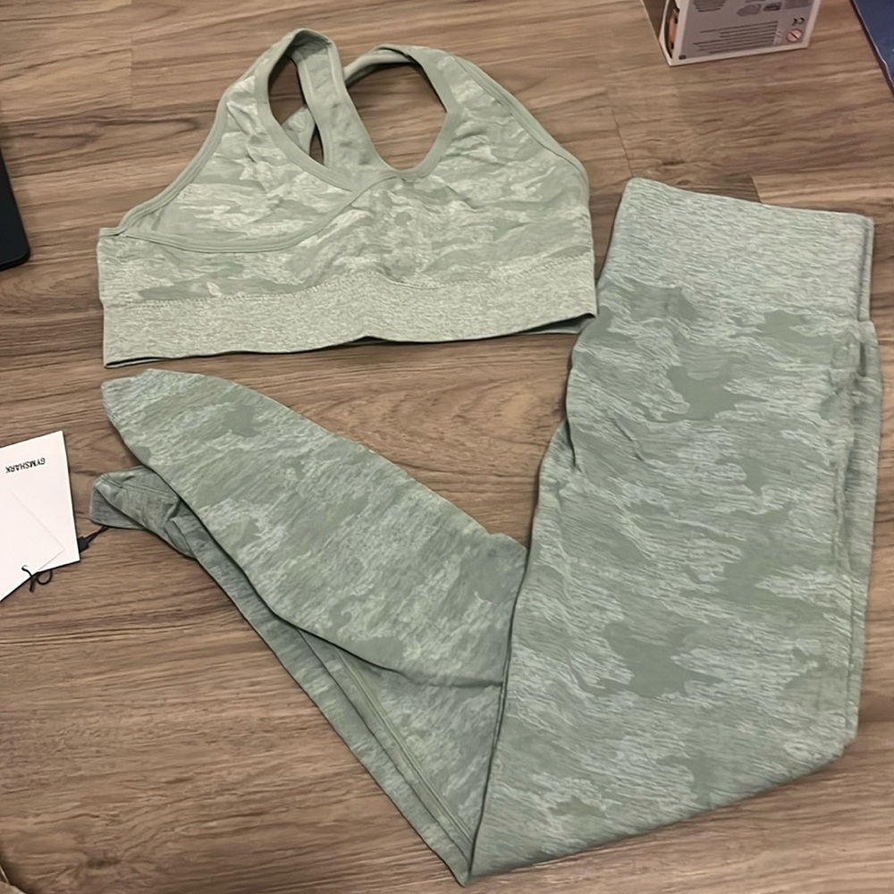 Gymshark Sage Camo Set